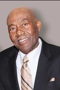 Charlie Earl Robinson