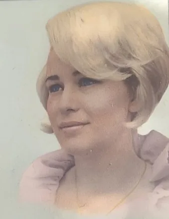 Carolyn J. Sarnicky