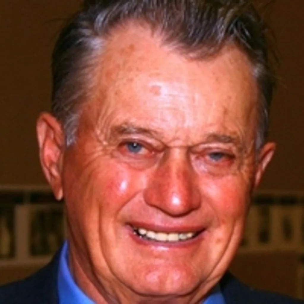 Portrait of Harlan Lee Olson