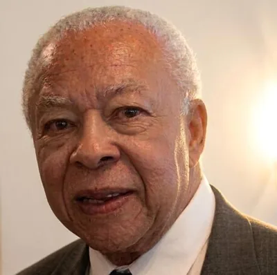 Robert R. Jackson Sr.