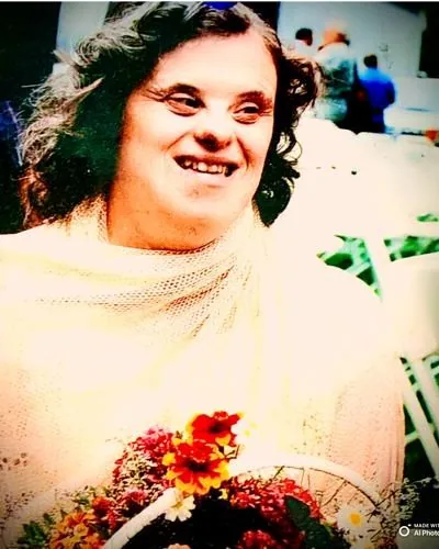 Emma Loraine Vogel