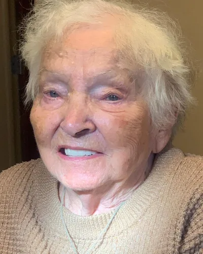 Jacqueline Faye Ross