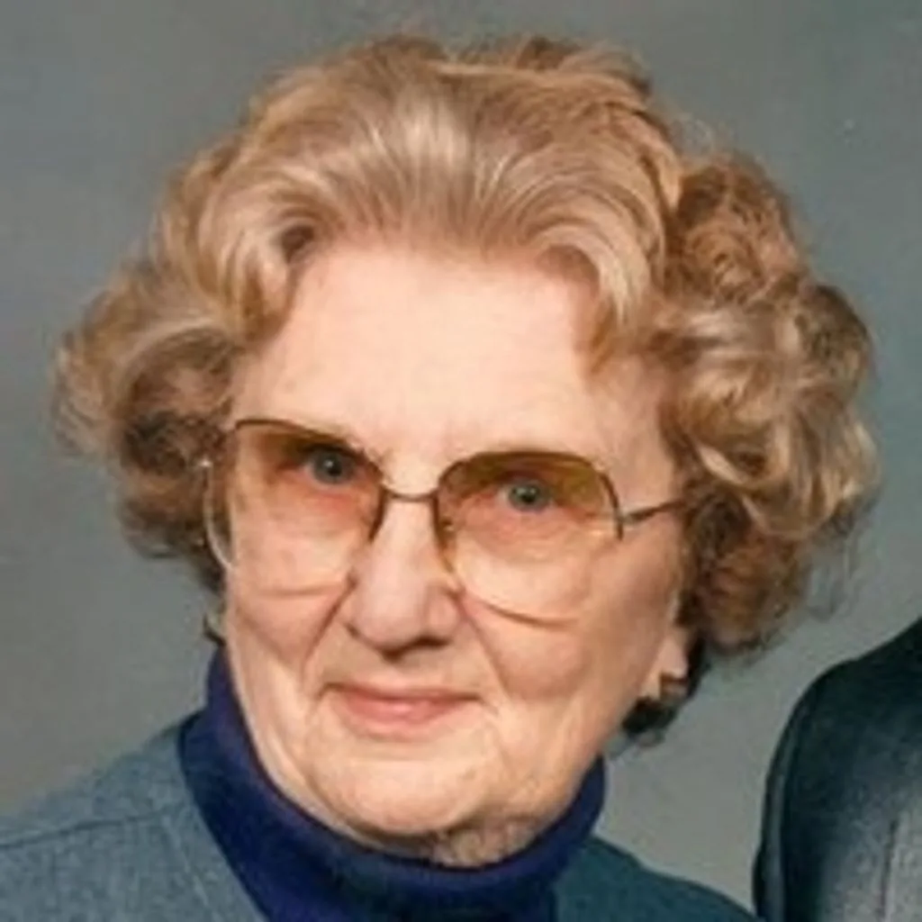 Portrait of Lavonne E. Nelson