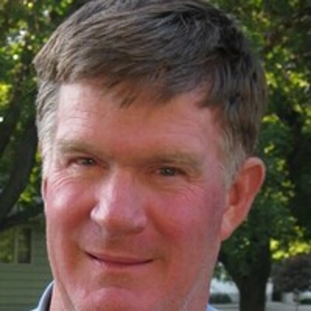 Portrait of Steve Rayburn