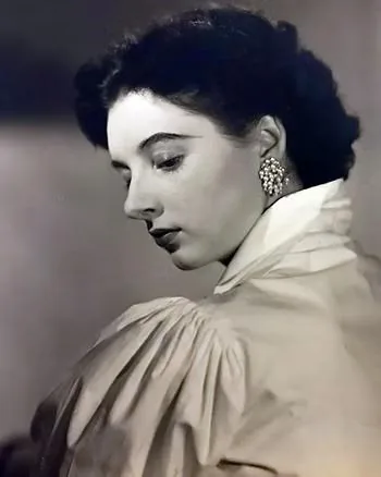Claire Wolf Warren