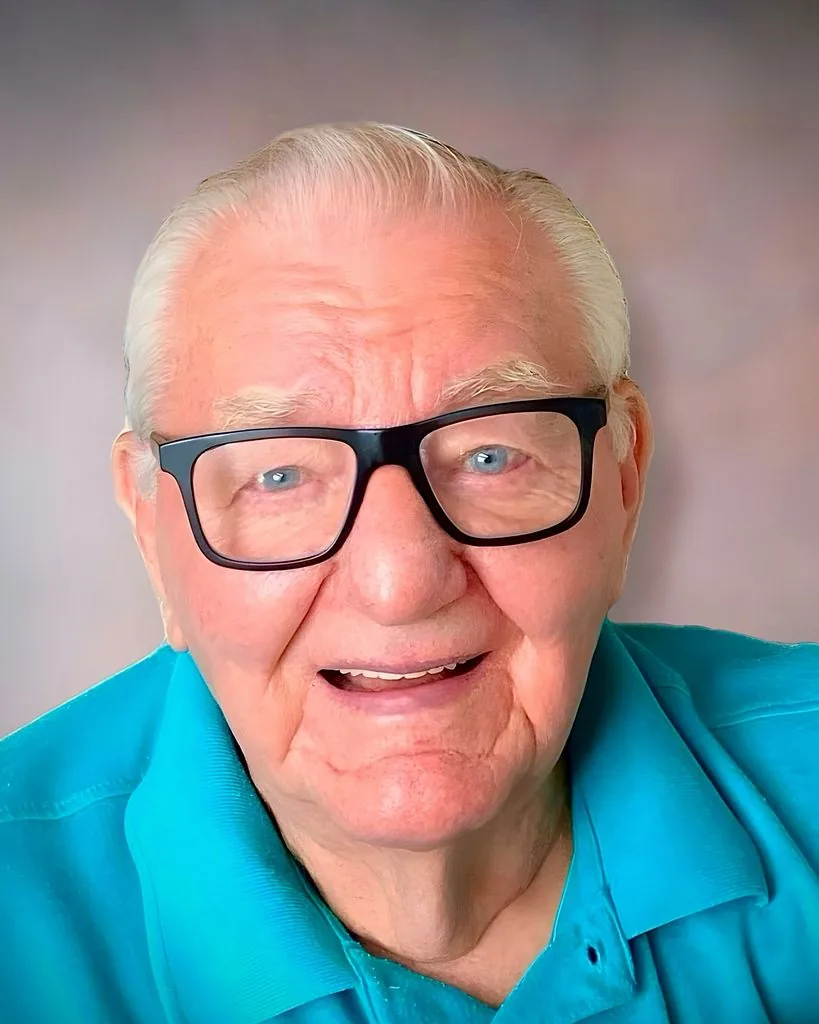 Portrait of Rodney Peterson
